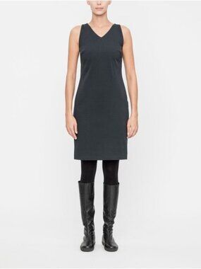 SARAH PACINI grey V neck sleeveless dress small